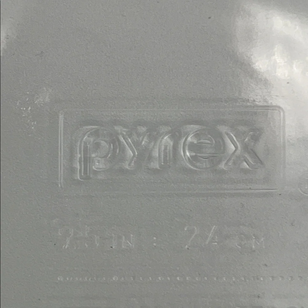 Pyrex # 209 Clear Glass Deep Dish 9.5